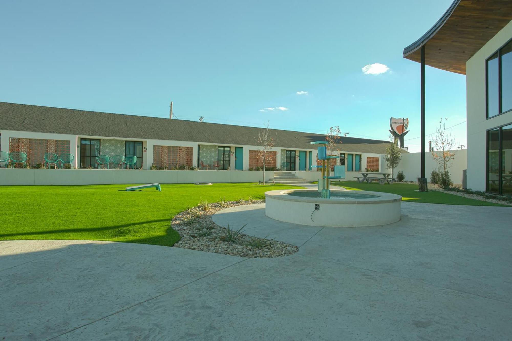 Interstate Inn Stephenville Exterior photo
